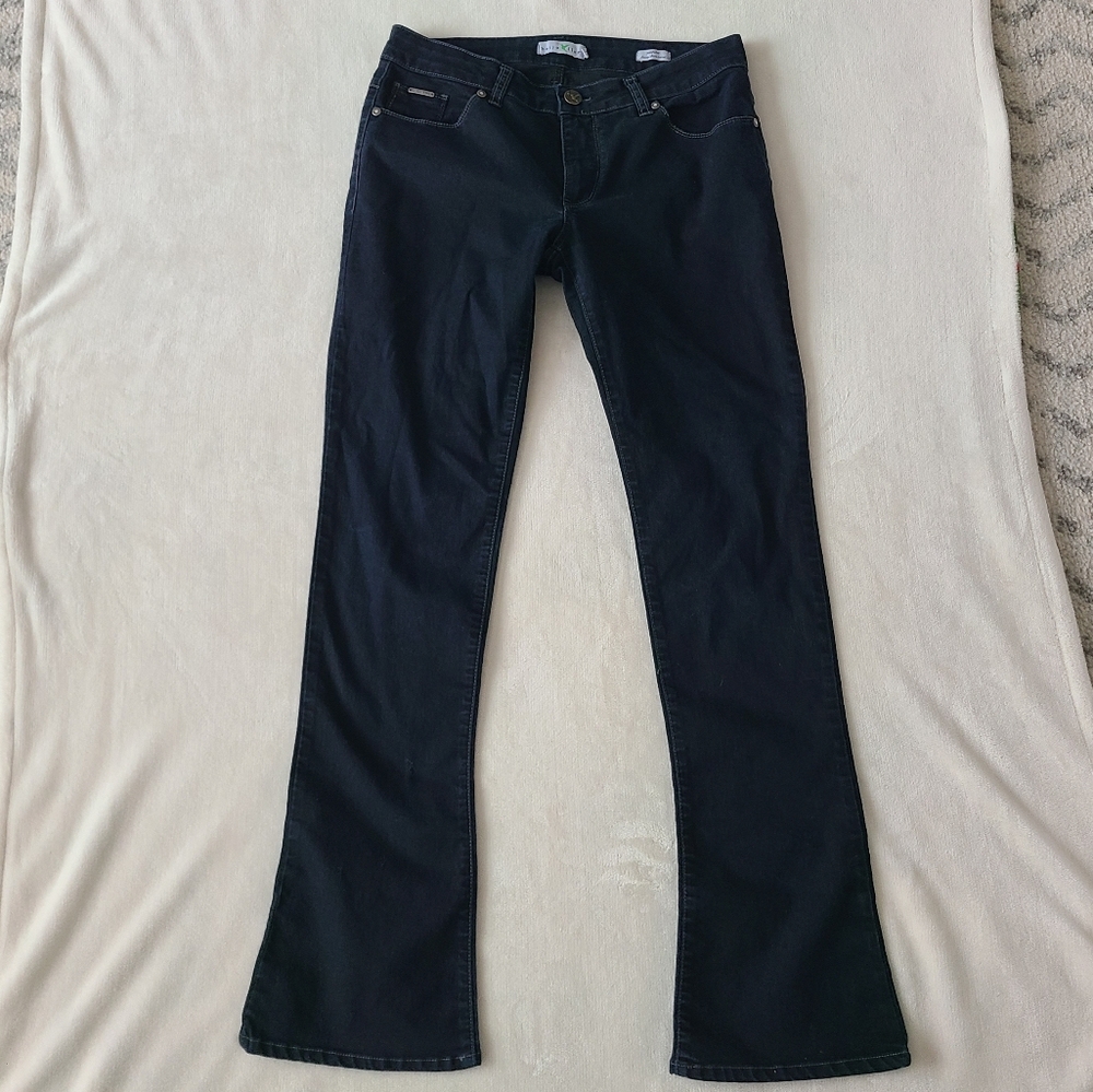 Beija Flor Black Jeans - Picture 2 of 9